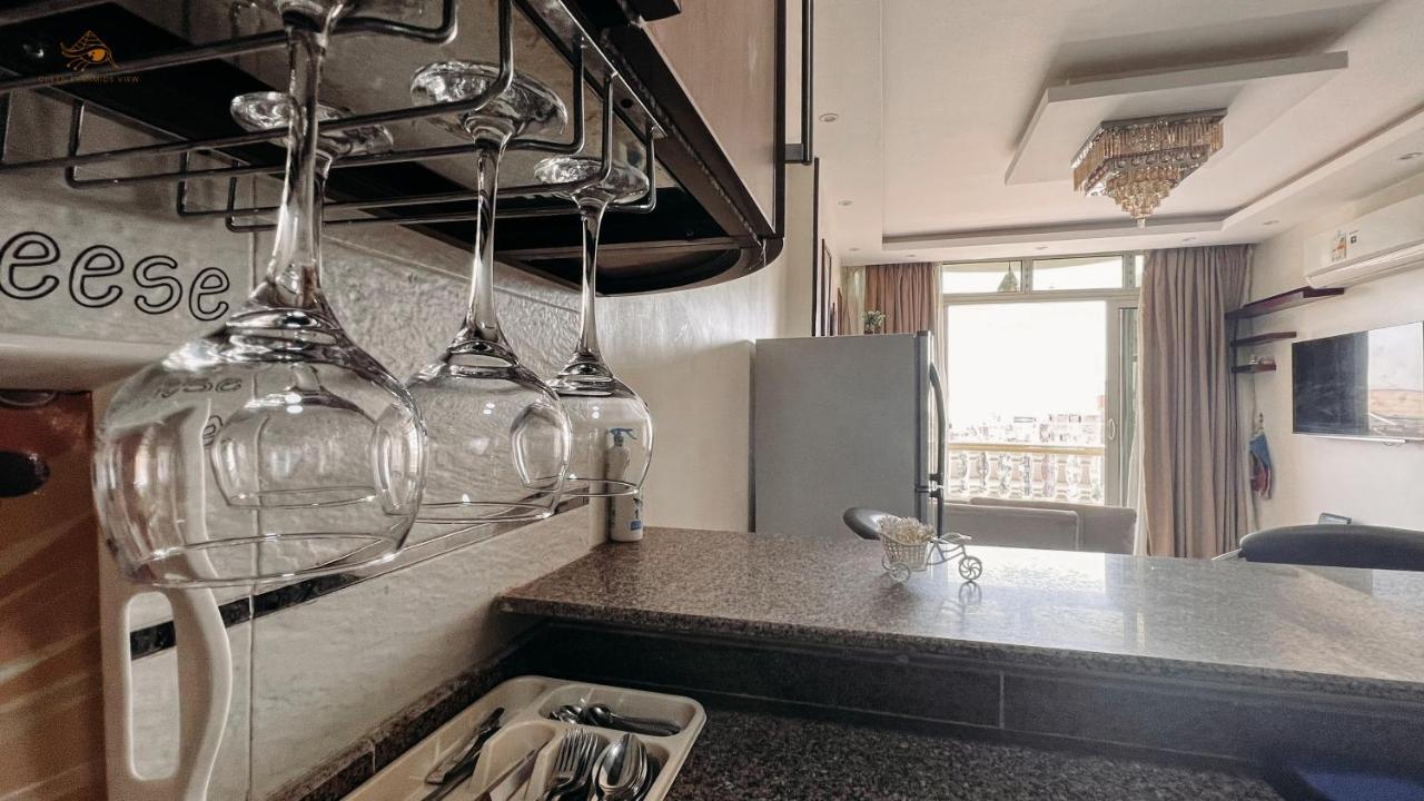 Queen Pyramids View Apartment El El Cairo Exterior foto